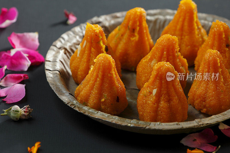 印度甜食Boondi Modak